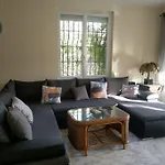 فيلة Avec Piscine Privee A Les Pins