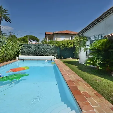 فيلة Avec Piscine Privee A Les Pins *