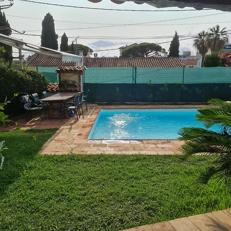 Avec Piscine Privee A Les Pins جوان ليه باه